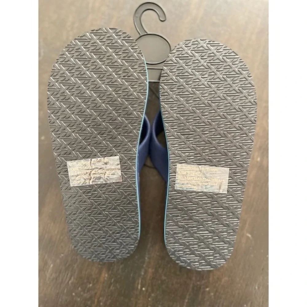 ZeroXposur Shark Print Boys Flip Flops Size 6/7 NEW WITH TAGS
